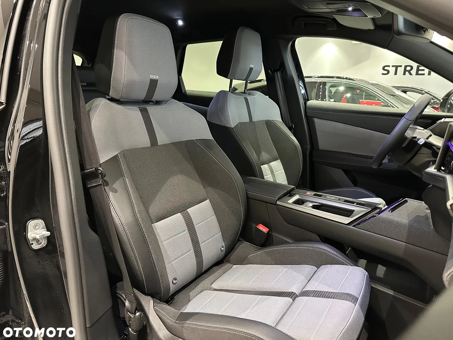 Opel Grandland 1.2 T mHEV GS S&S eDTC6 - 20
