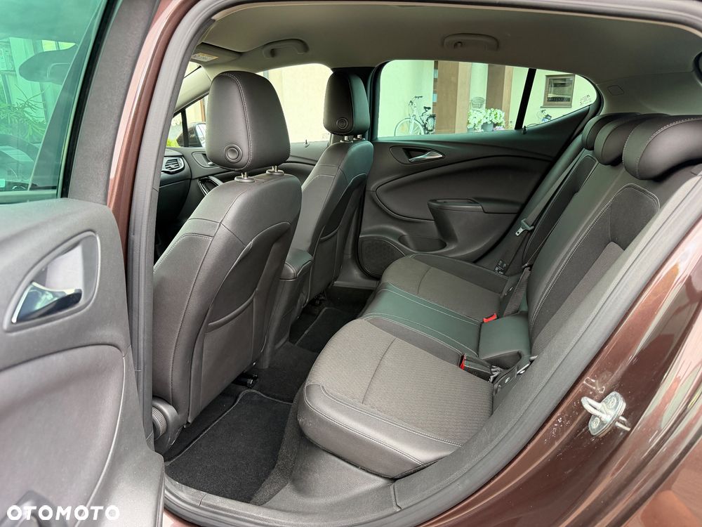 Opel Astra 1.4 Turbo Innovation - 20