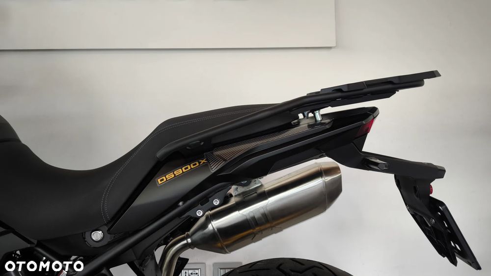 VOGE 900DSX - 28