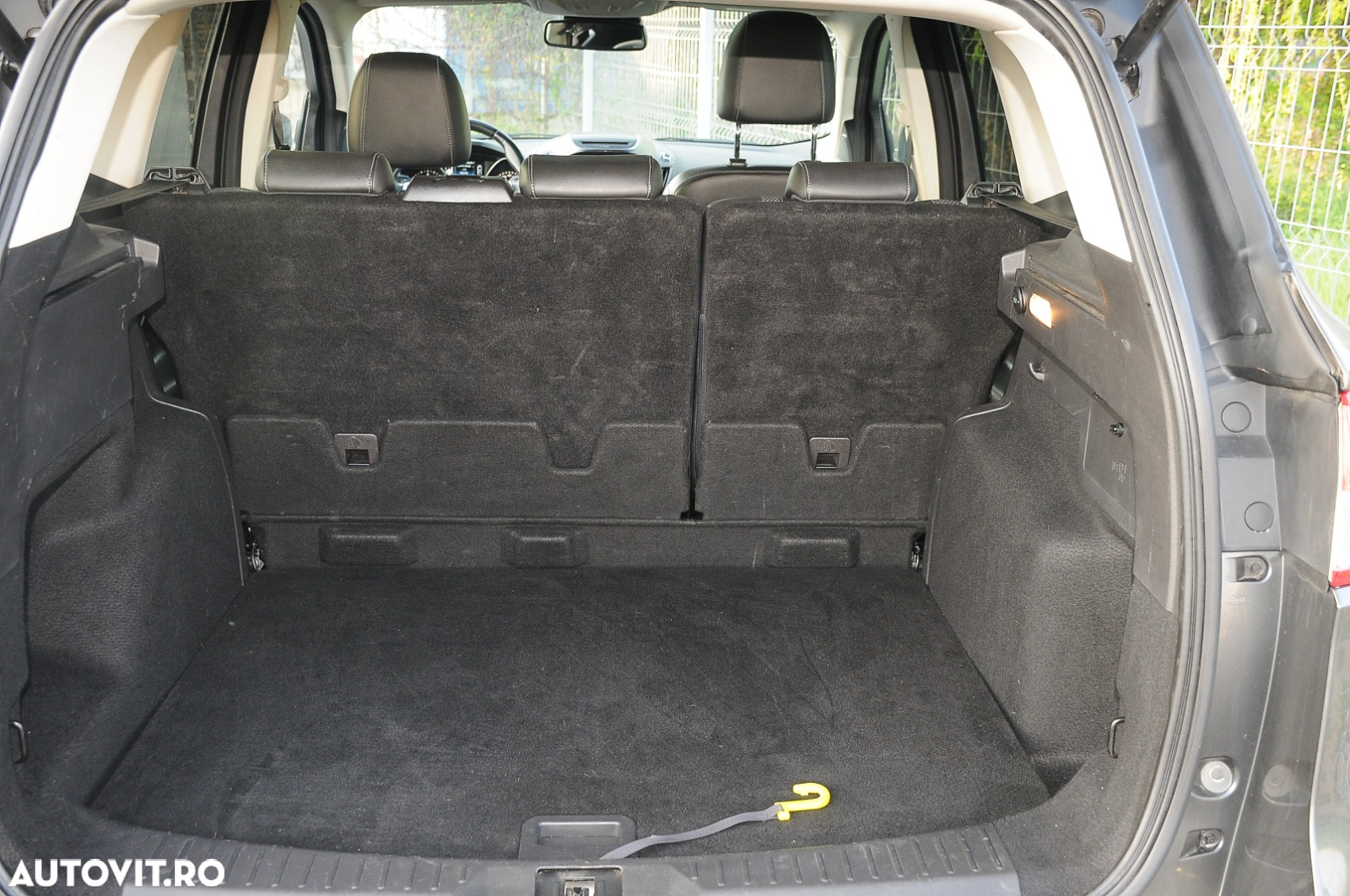 Ford Kuga 2.0 TDCi 4WD Powershift Titanium - 20