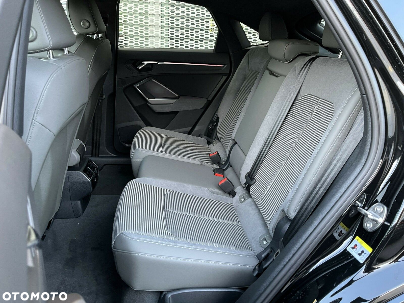 Audi Q3 35 TFSI S line S tronic - 23