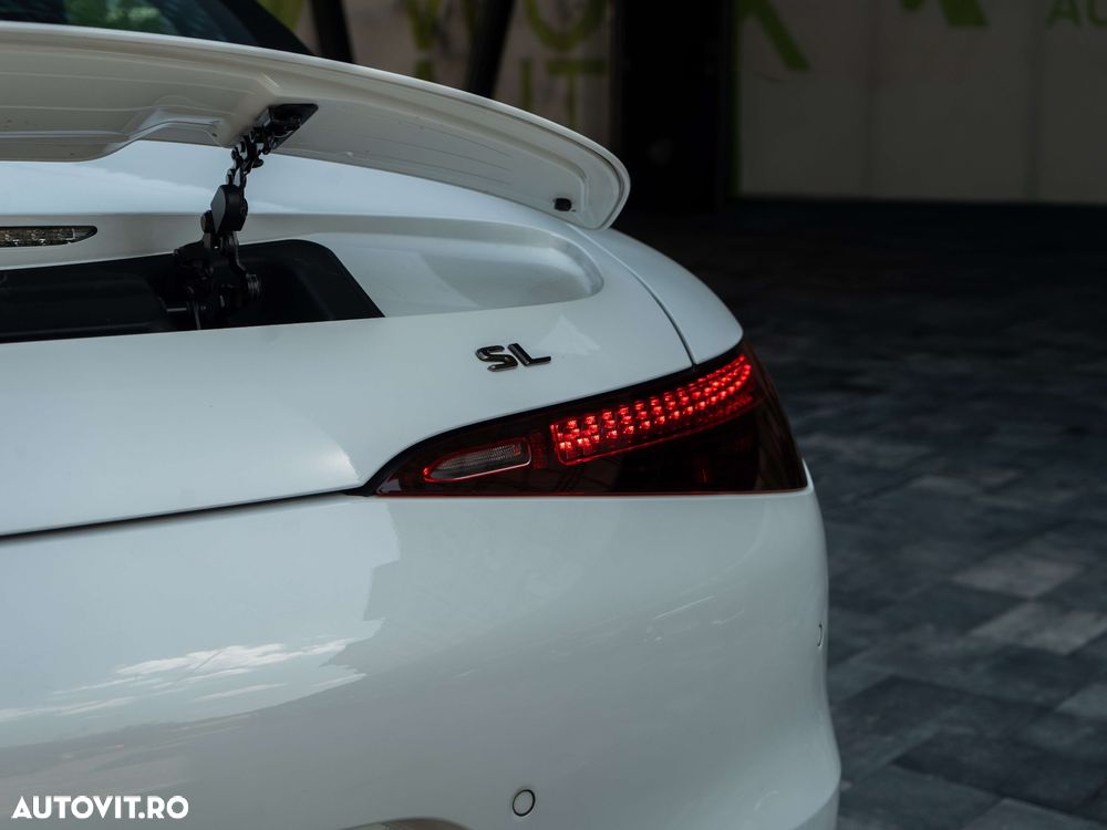 Mercedes-Benz SL 43 AMG Speedshift MCT 9G - 16