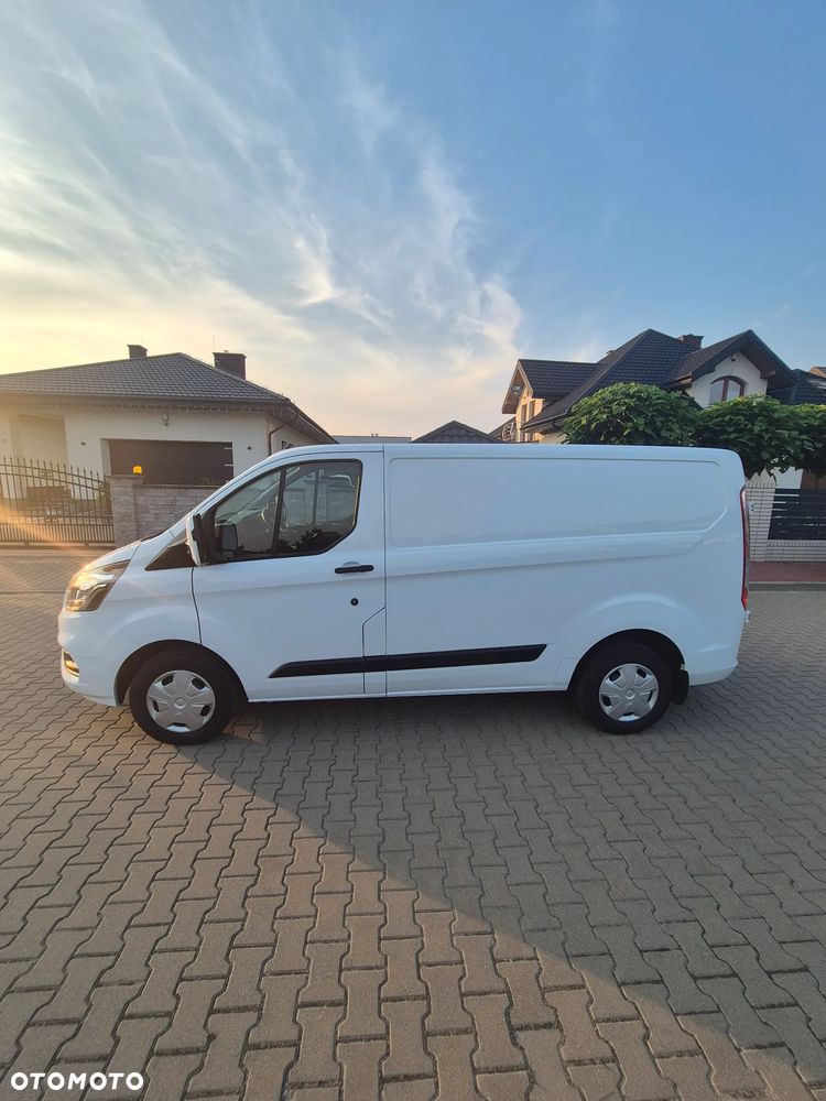 Ford Custom 2.0Tdci 2020r 130 koni 150tys km Ledy kamera klima webasto Super stan - 8