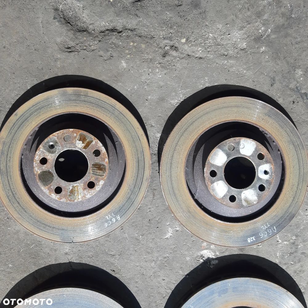Tarcze Hamulcowe Tył 328 Audi A6 C6 - 1