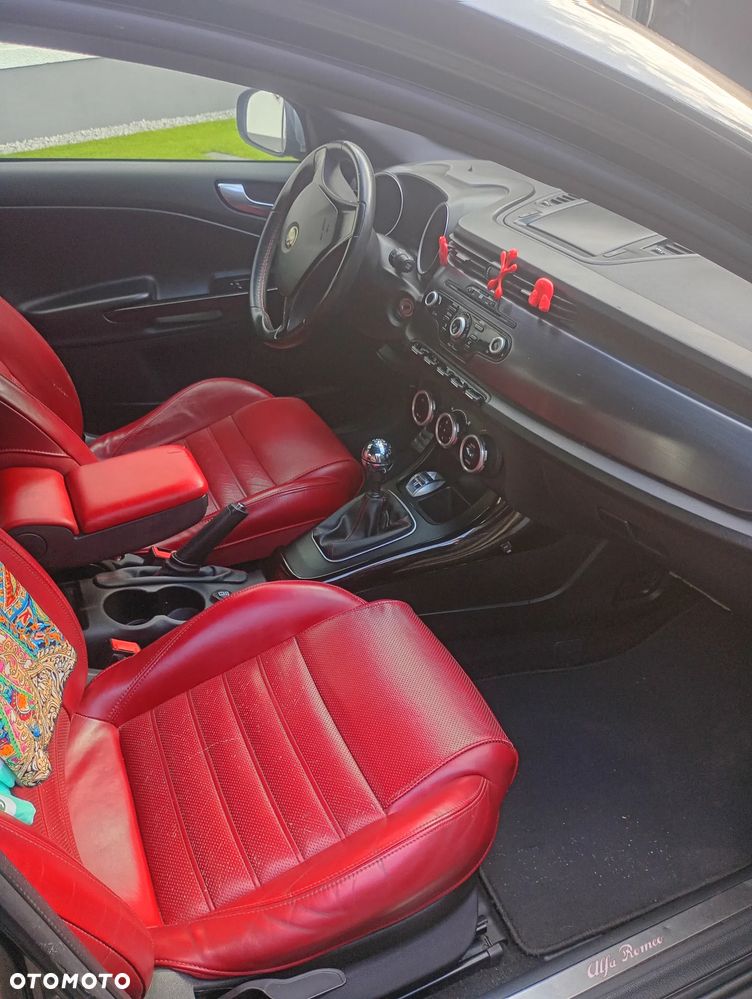 Alfa Romeo Giulietta 2.0 JTDM 16V - 7