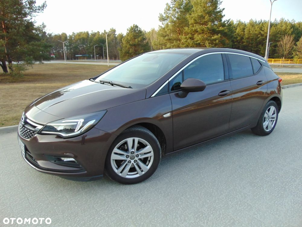 Opel Astra 1.4 Turbo Innovation - 25
