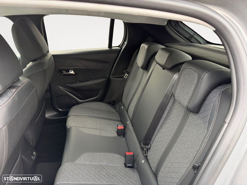 Peugeot 208 1.2 PureTech Allure - 13