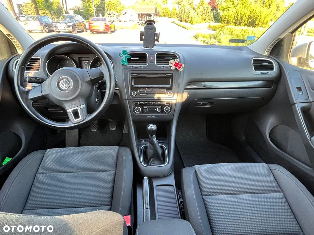 Volkswagen Golf - 14