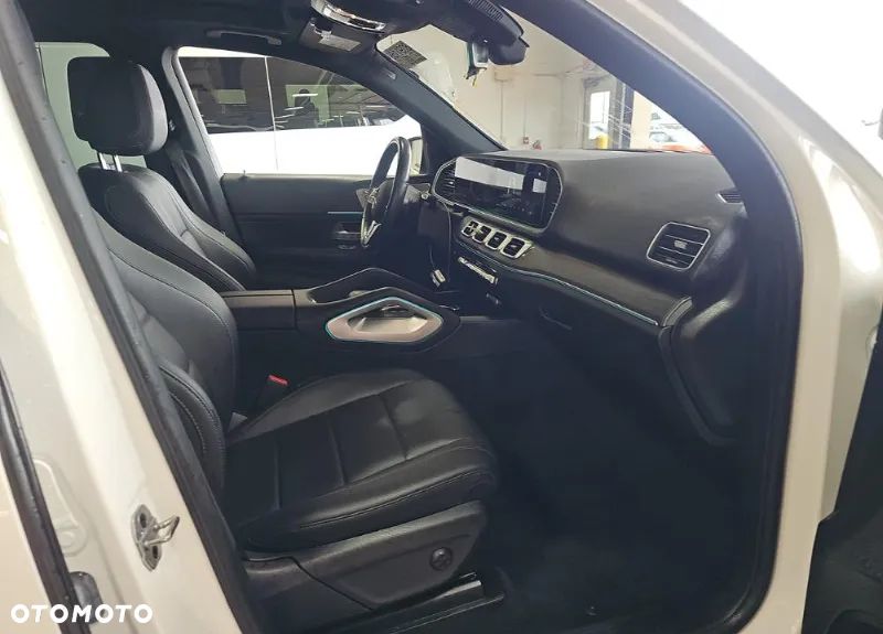 Mercedes-Benz GLE - 10
