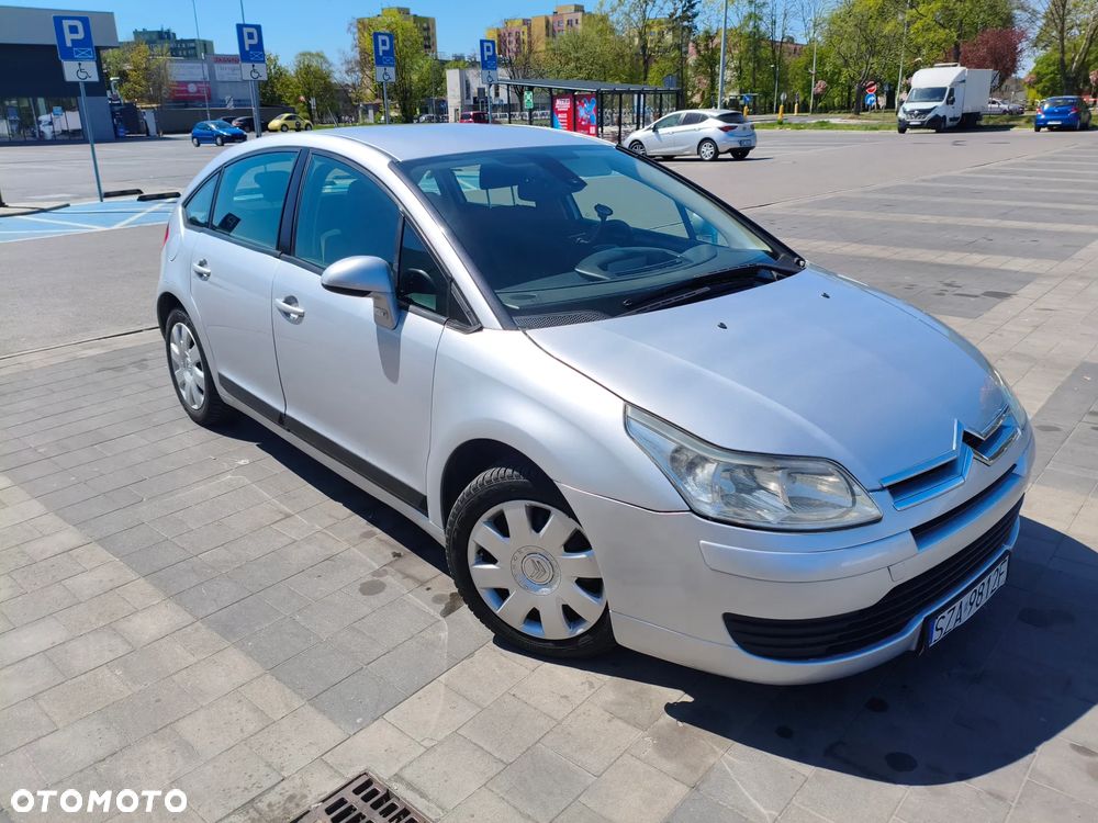 Citroën C4 1.6 16V Impress - 1