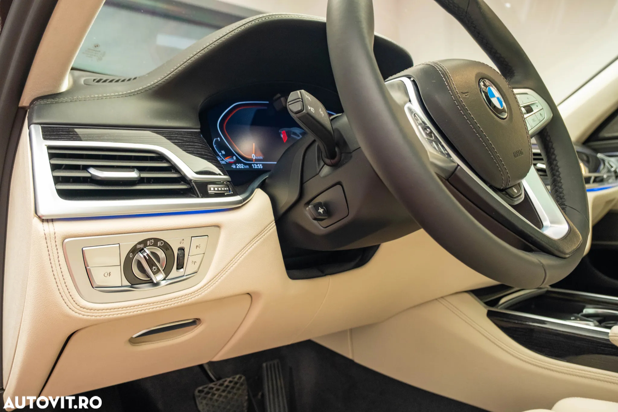 BMW Seria 7 750d xDrive - 26
