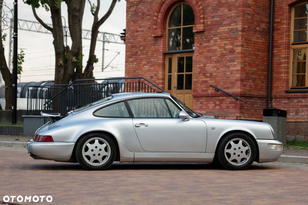 Porsche 911 4 - 22
