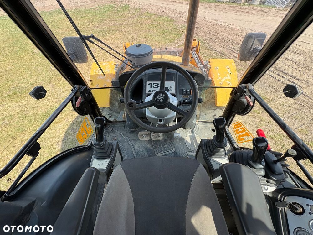 JCB 4CX - 20