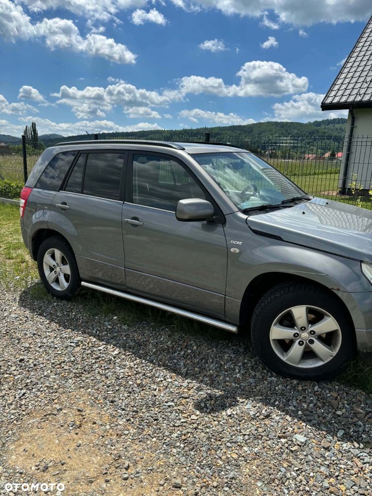 Suzuki Grand Vitara - 3