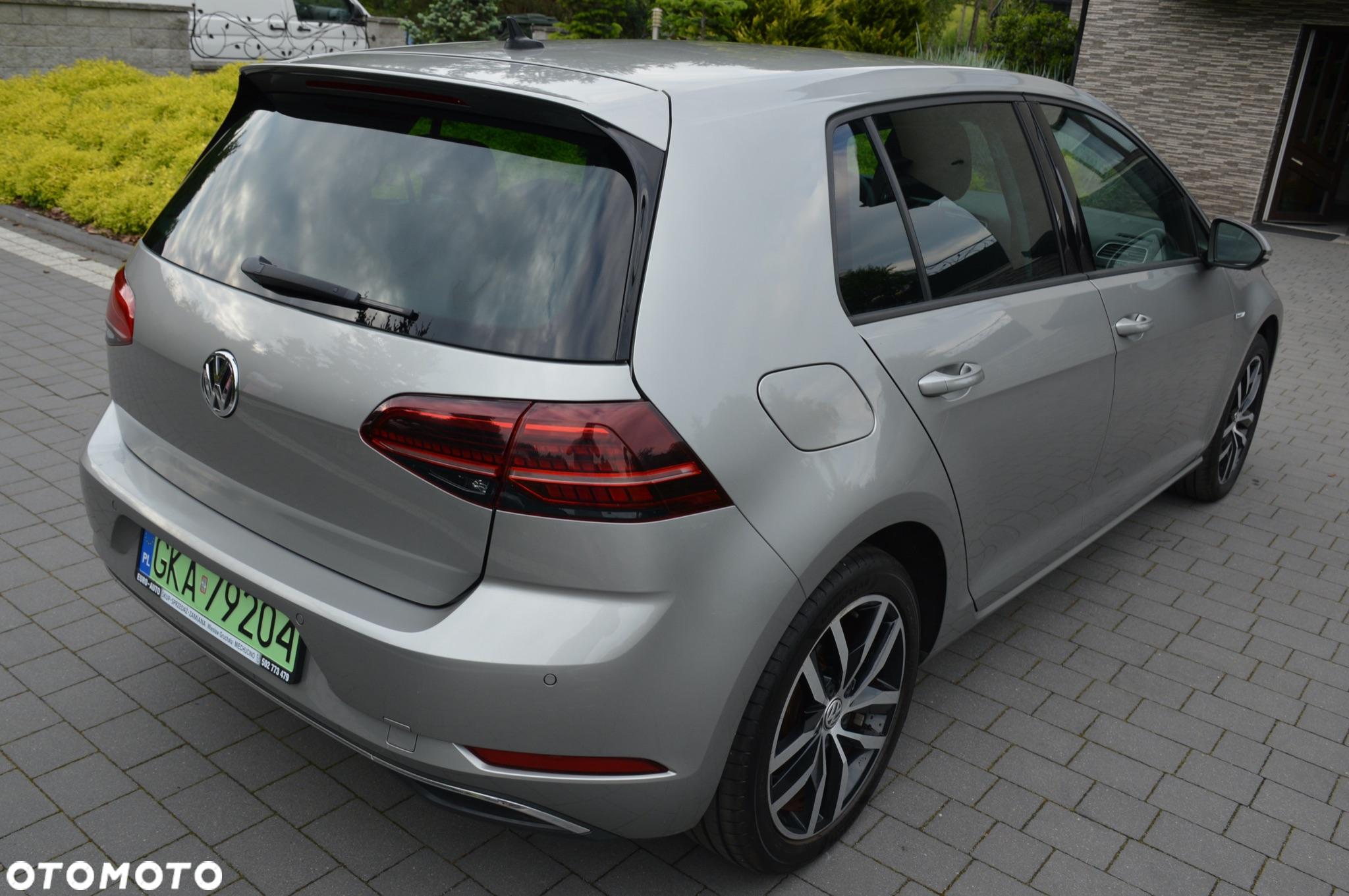 Volkswagen Golf e-Golf - 9