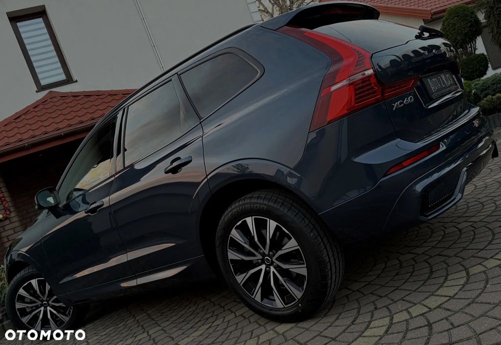 Volvo XC 60 B4 D Geartronic RDesign - 11