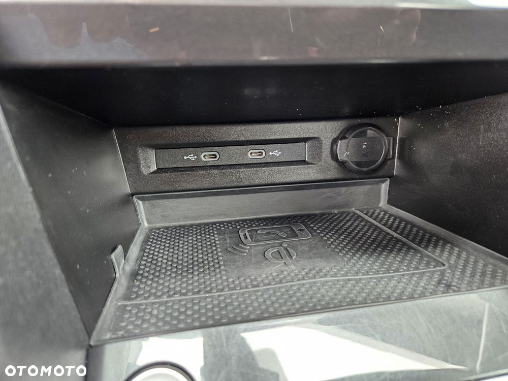 Volkswagen Tiguan Allspace - 27