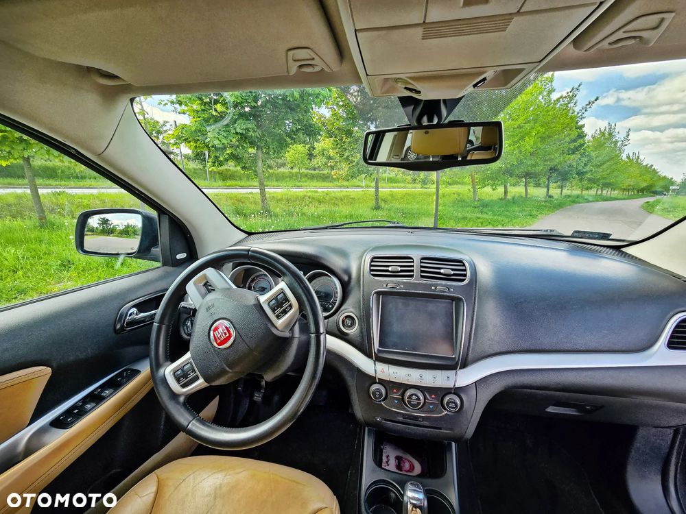 Fiat Freemont 2.0 Multijet Lounge AWD - 4