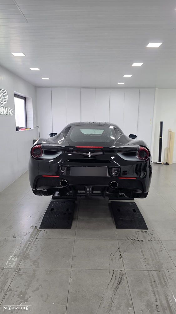 Ferrari 488 GTB - 2