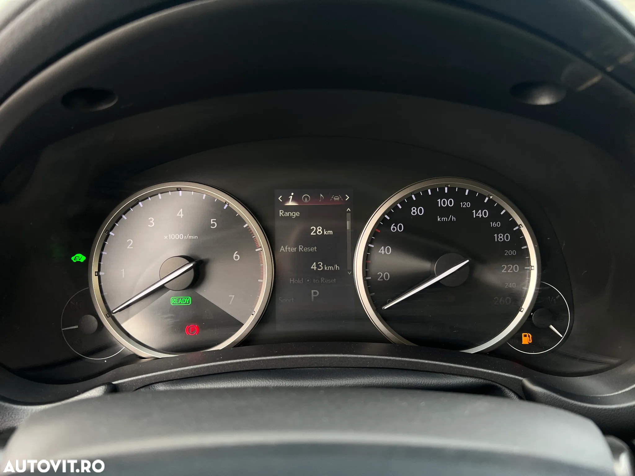 Lexus Seria NX - 19