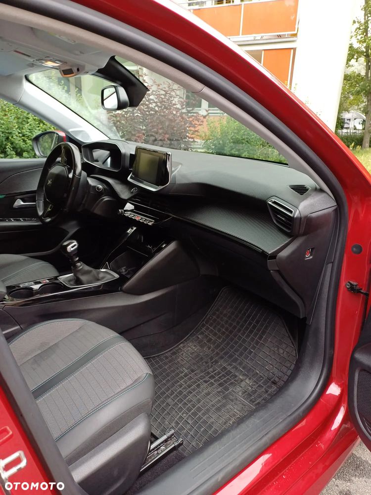 Peugeot 208 1.2 PureTech Allure S&S - 5