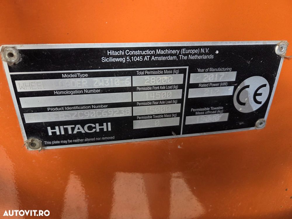 Hitachi Cupa 5mc, 28tone, ANVELOPE NOI, VIRARE prin JOYSTICk, Gresare automata, Inaltiime basculare cupa 4,3m, Lama noua la cupa, produs in JAPONIA, camera luat vederi spate, posibilitate leasing, motor 282 CP, STARE BUNA, PROMOTIE 86.900 EUR+tva - 19