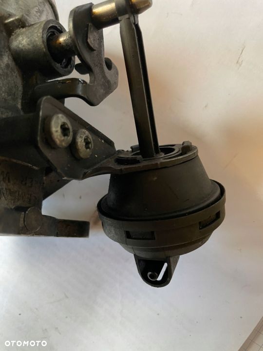 ZAWÓR EGR VW AUDI 1.9TDI AXR AHF 038131501E - 4