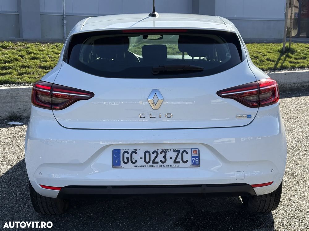 Renault Clio E-TECH 140 BUSINESS EDITION - 11