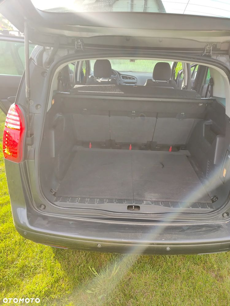 Peugeot 5008 1.6 HDi Premium - 8