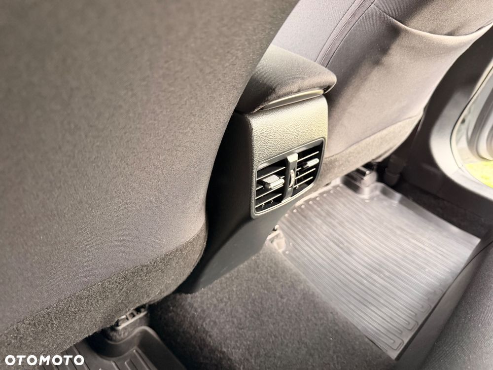 Toyota Corolla 1.8 Hybrid Comfort - 26