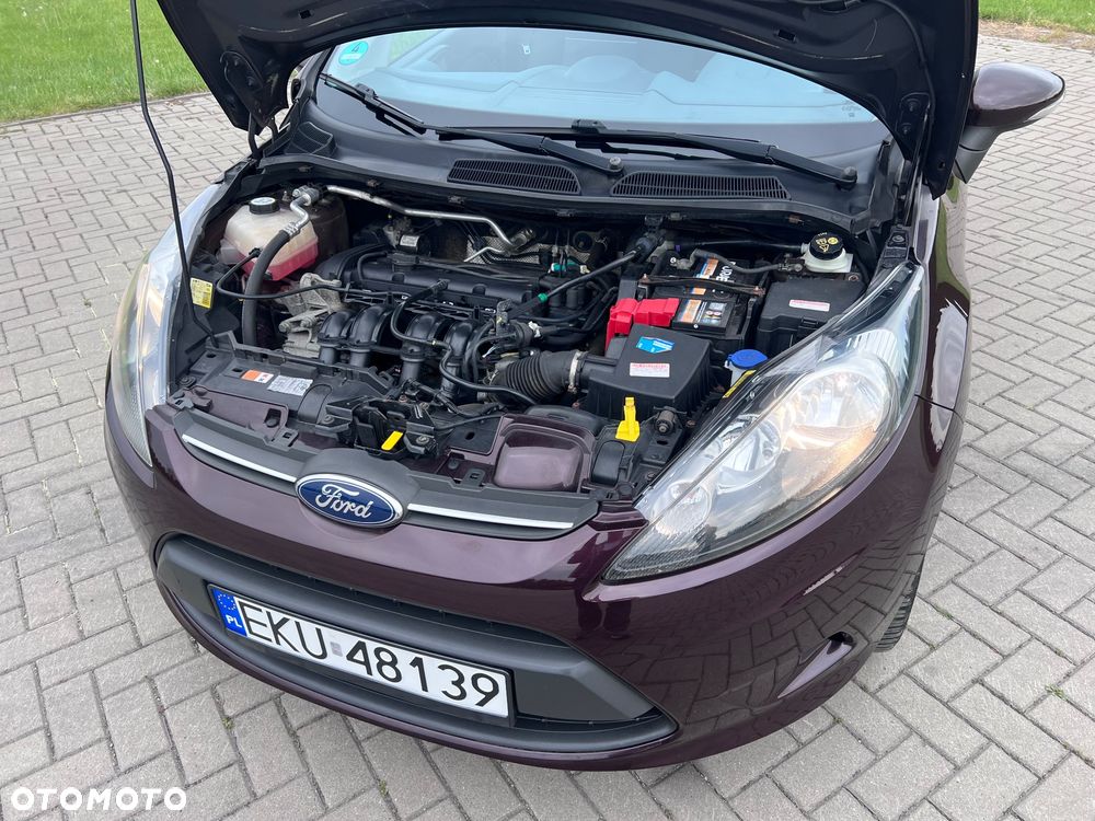 Ford Fiesta 1.25 Trend - 34