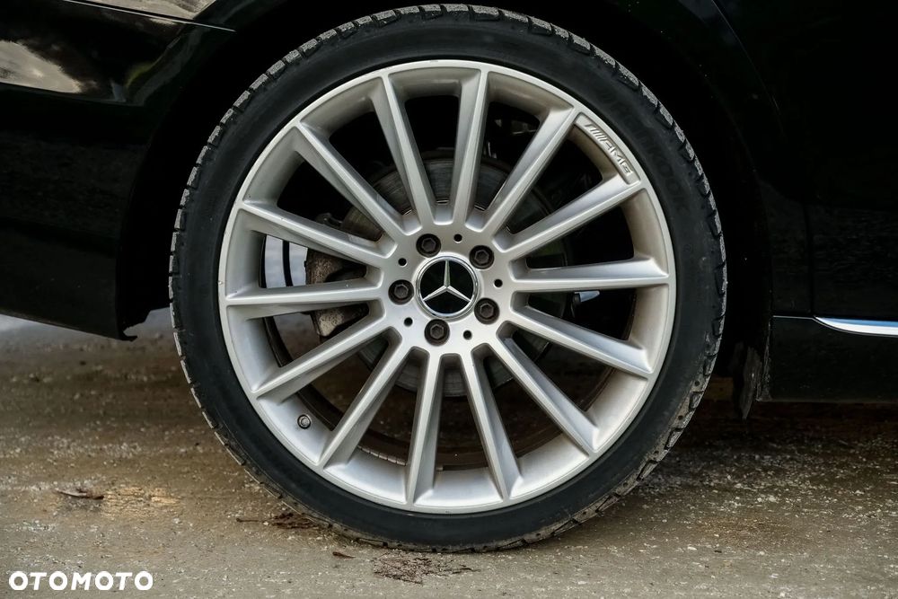 Mercedes-Benz Klasa E 220 d 9G-TRONIC - 27