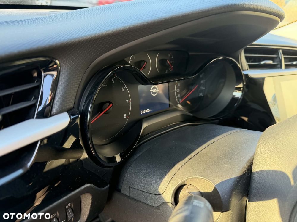 Opel Corsa 1.2 Elegance S&S - 4