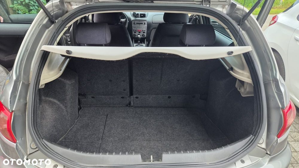 Alfa Romeo 147 1.9 JTD 8V Progression - 5