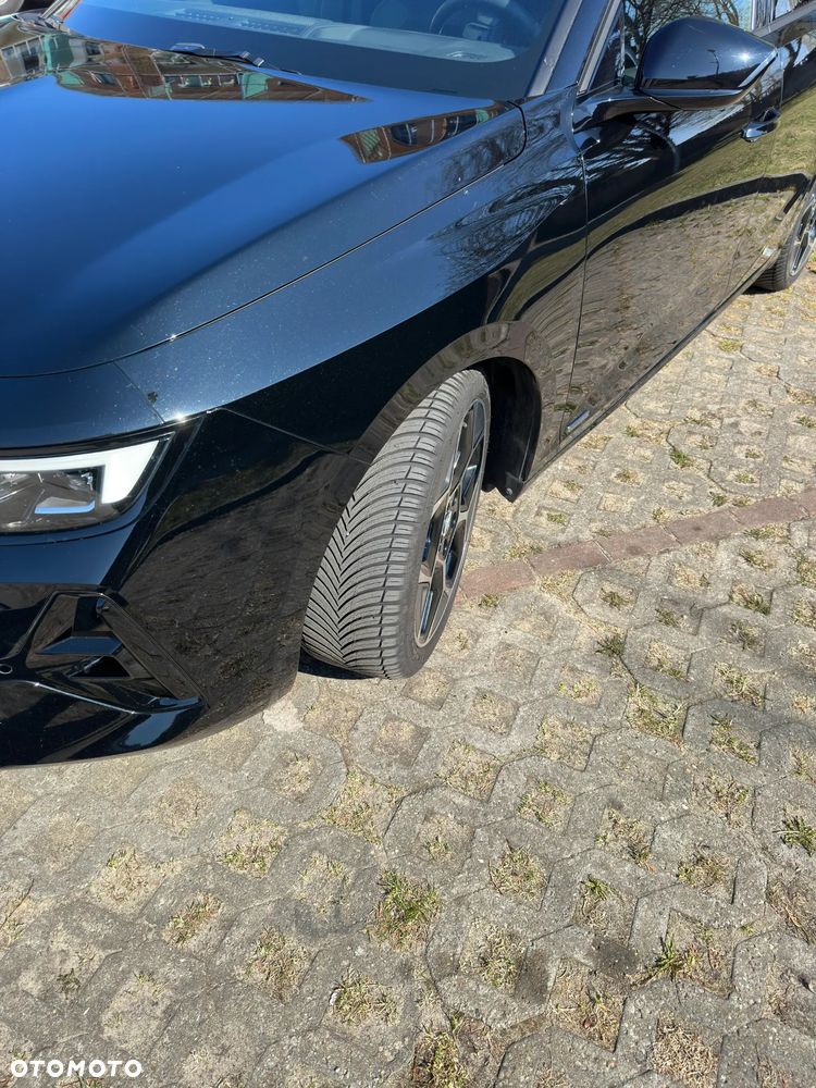 Opel Astra 1.2 T Ultimate S&S - 9