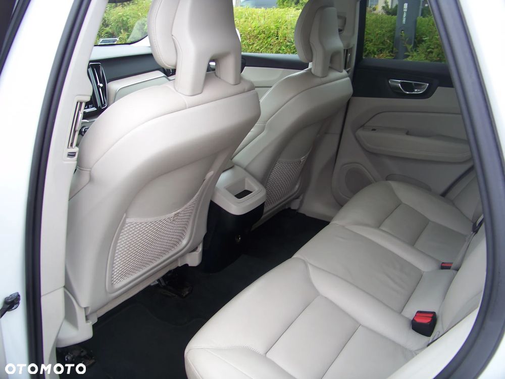 Volvo XC 60 D5 AWD Inscription - 10