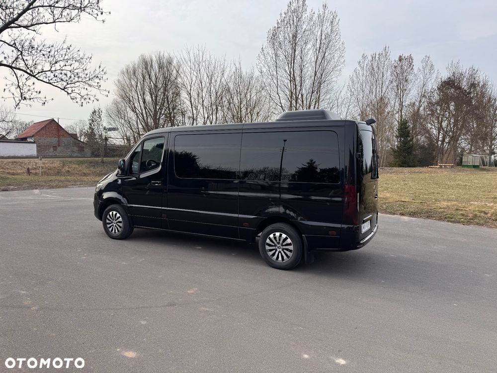 Mercedes-Benz Sprinter - 5