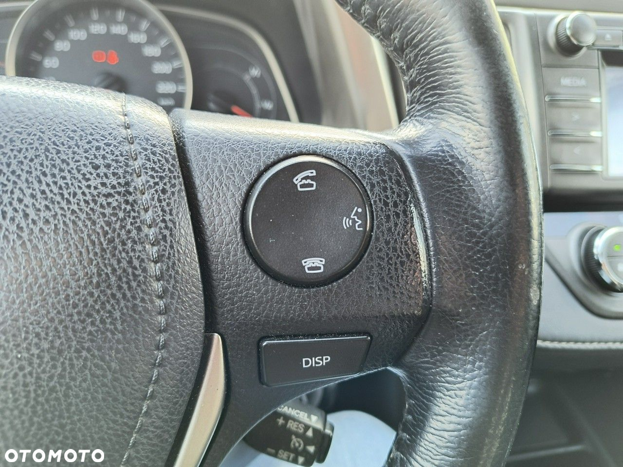 Toyota RAV4 - 23