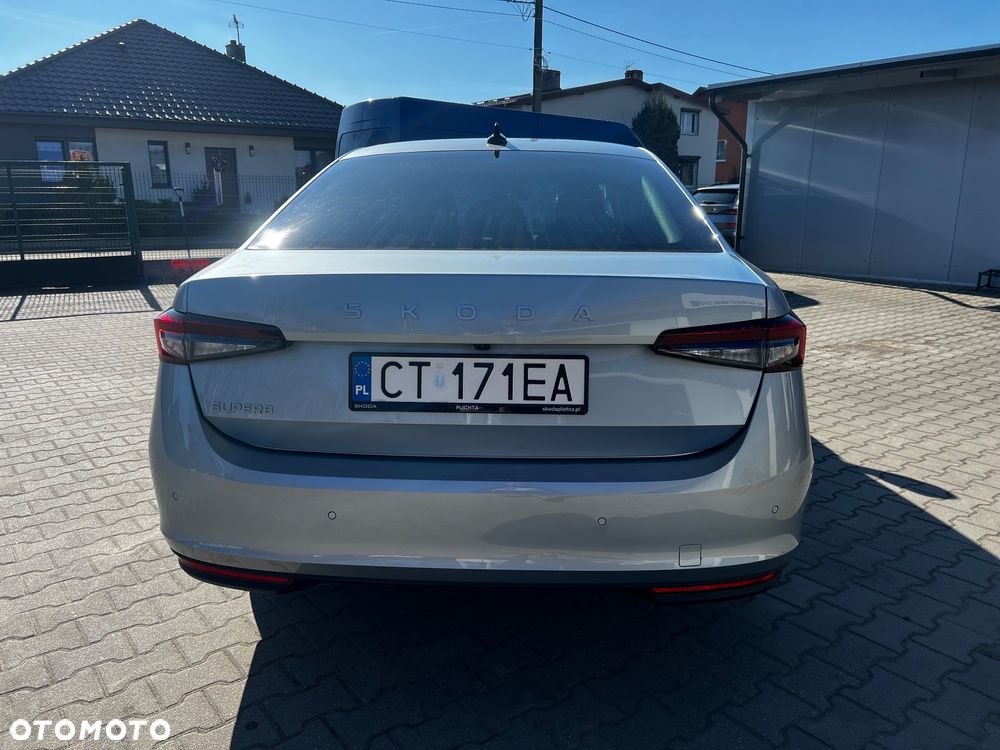 Skoda Superb 1.5 TSI Ambition DSG - 6