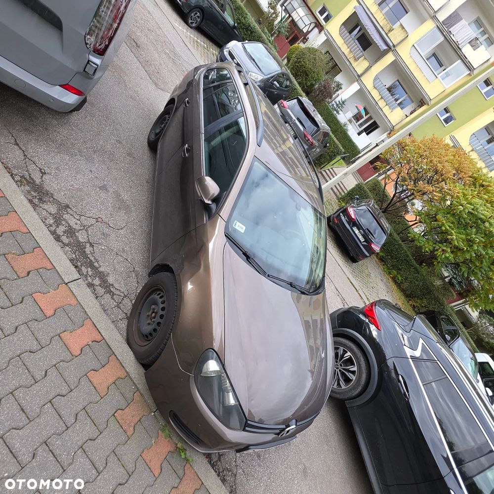 Volkswagen Golf 2012 photo 2