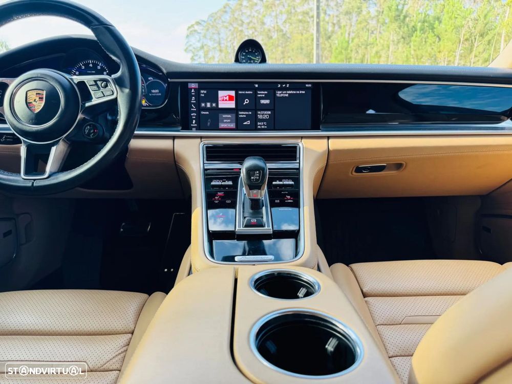 Porsche Panamera Sport Turismo 4 E-Hybrid - 51