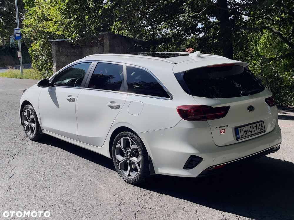 Kia Ceed 1.4 T-GDI L Business Line Plus - 4