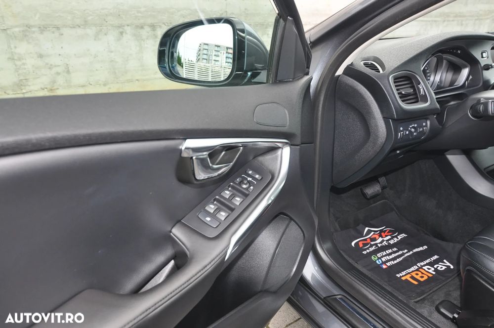 Volvo V40 T4 Powershift - 8