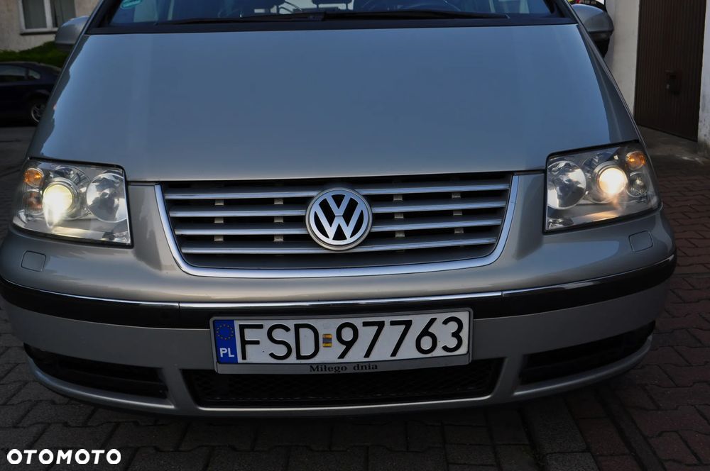 Volkswagen Sharan 2.0 TDI Exclusive Edition - 30