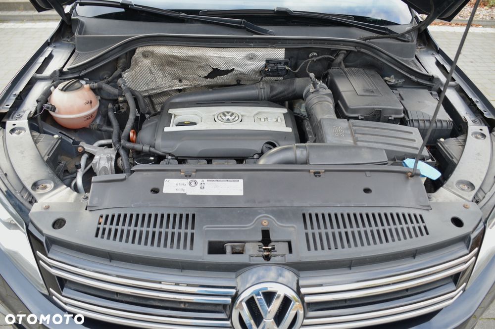 Volkswagen Tiguan 2.0 TSI 4Motion Exclusive - 35