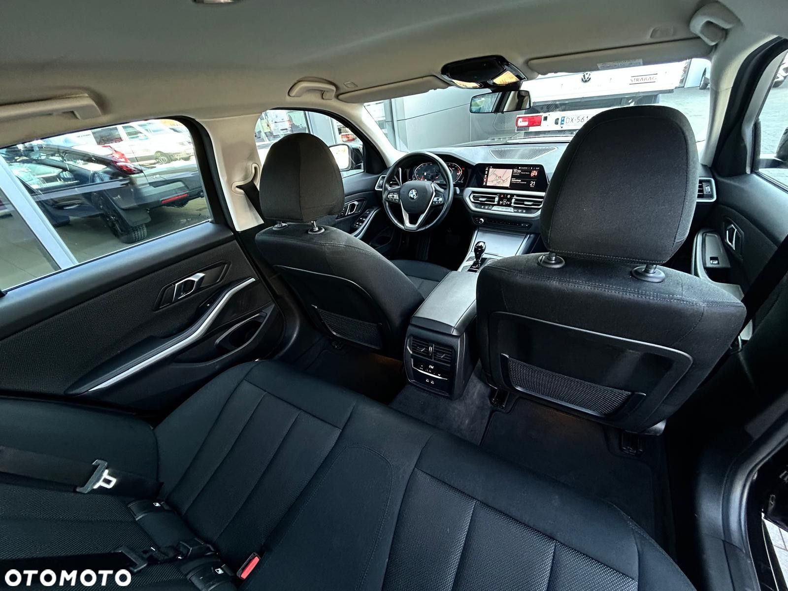 BMW Seria 3 318i Advantage sport - 8
