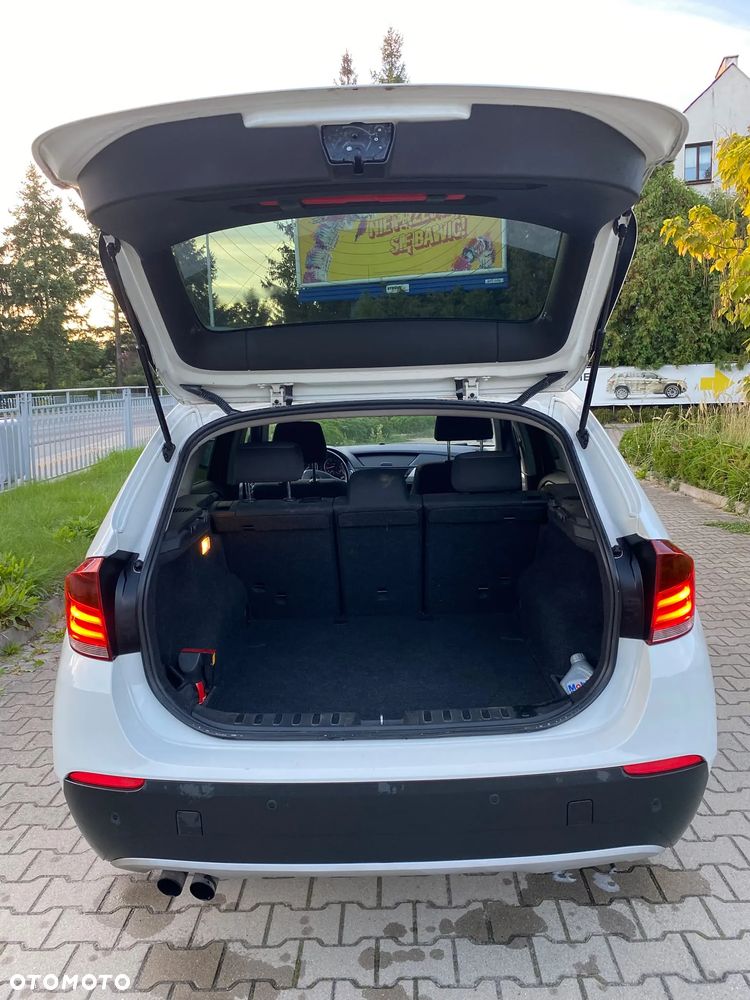 BMW X1 xDrive20i - 8