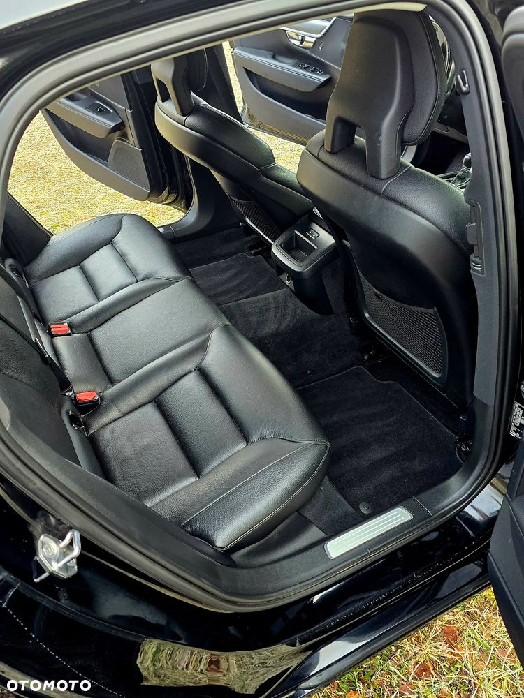 Volvo S90 B5 D AWD Geartronic RDesign - 2