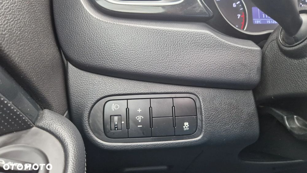 Kia Carens 1.6 GDI Edition 7 - 18