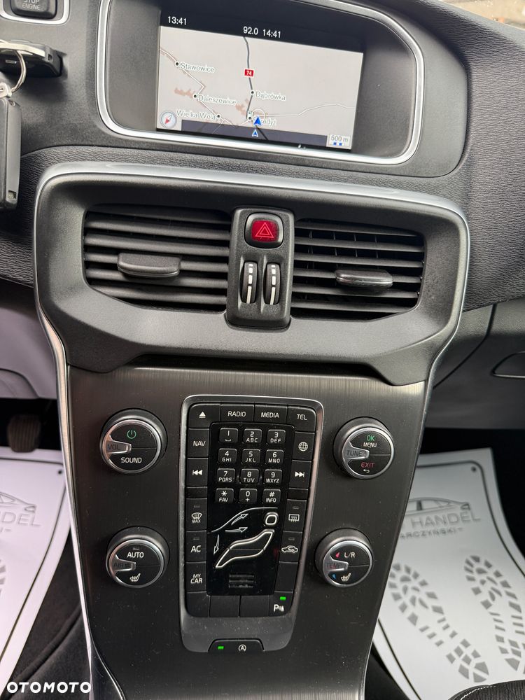 Volvo V40 T3 Drive-E R-Design Momentum - 10